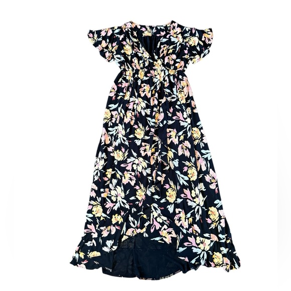 Isabel Maternity by Ingrid & Isabel Dresses & Skirts - Maternity Dress Floral Maxi Dress with Ruffle Sleeves Medium